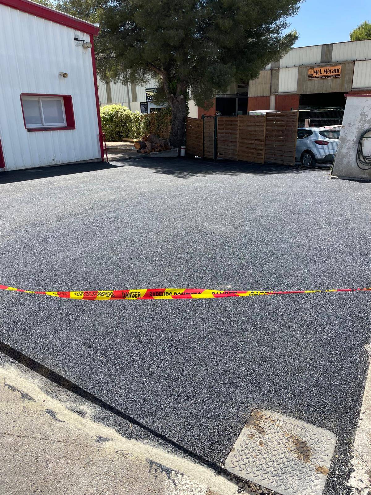 Pose de dalle gravillonnée pour parking en gravier et stationnement Arles 13200