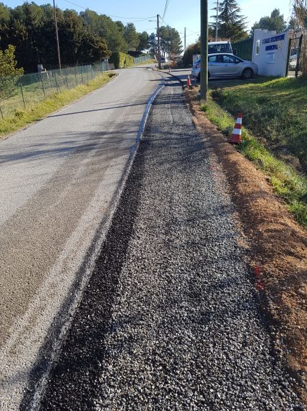 Rabottage des enrobés avant réfection dans les Bouches du Rhône