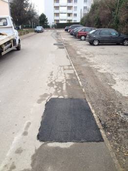 reprise des enrobés sur une voie de circulation