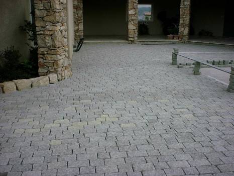 Refection de chemin d'accès villa Beaurepaire 38