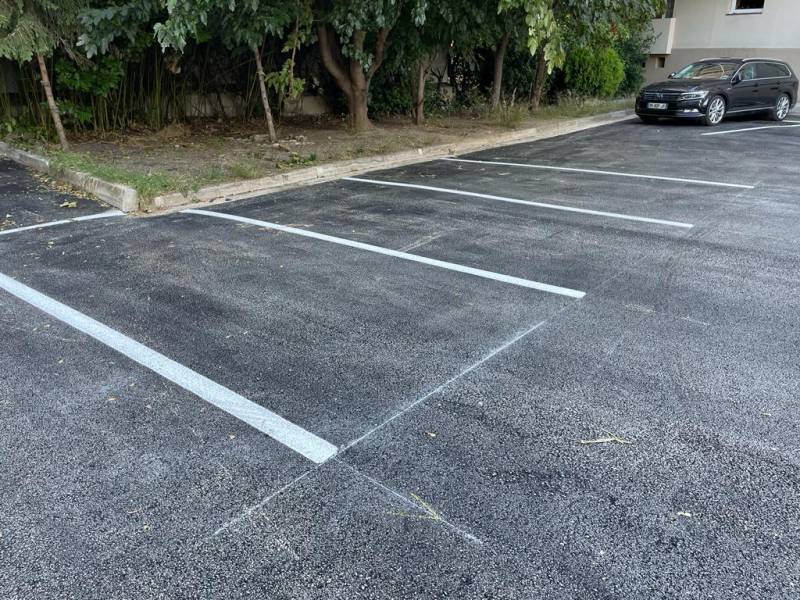 Devis pour marquage au sol emplacement parking copropriété à Aubagne