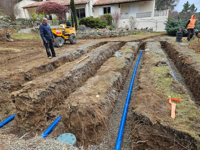 canalisation en PVC pour épandage des eaux usées