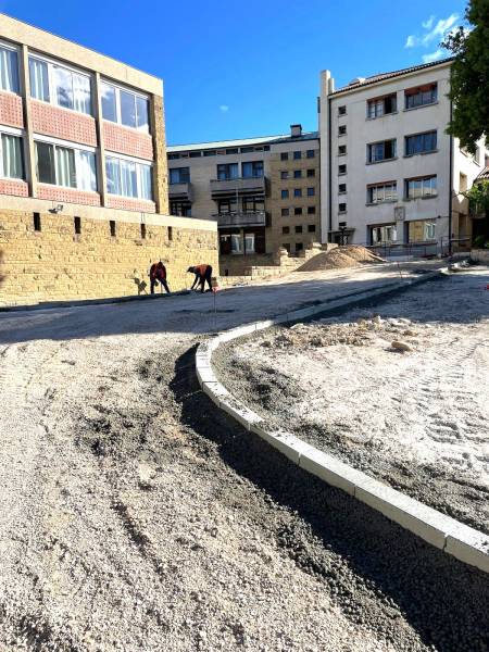 Travaux de goudronnage à Salon de Provence en enrobé