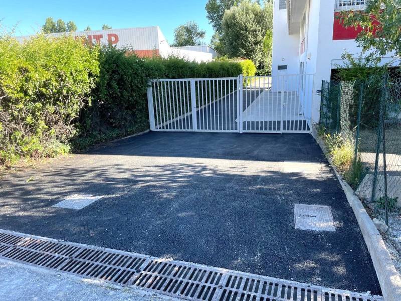 réfection enrobé dégradé pour copropriété dans le 13