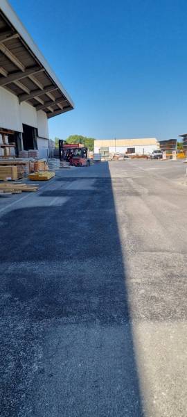 Réparation ciblée d'enrobé : faïençage et nids de poule