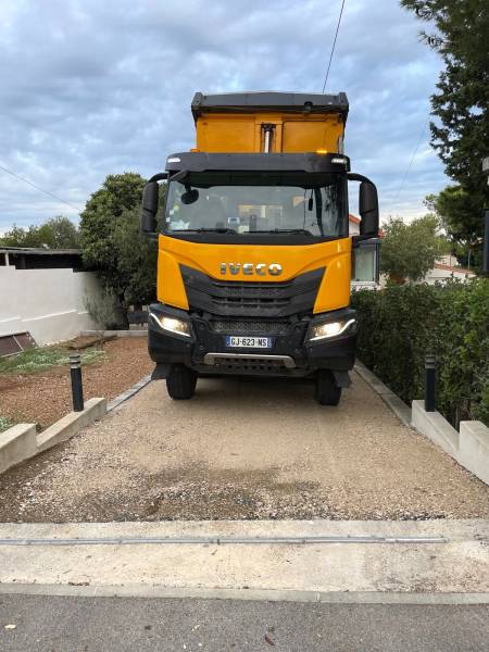 Travaux de goudronnage chez un particulier pas cher