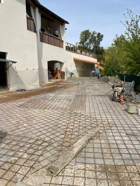 Entreprise de travaux pour vos sols extérieurs dans le 13