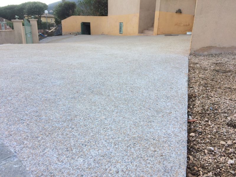 Granulats apparents une fois le chantier finis dans le 13 à Calas