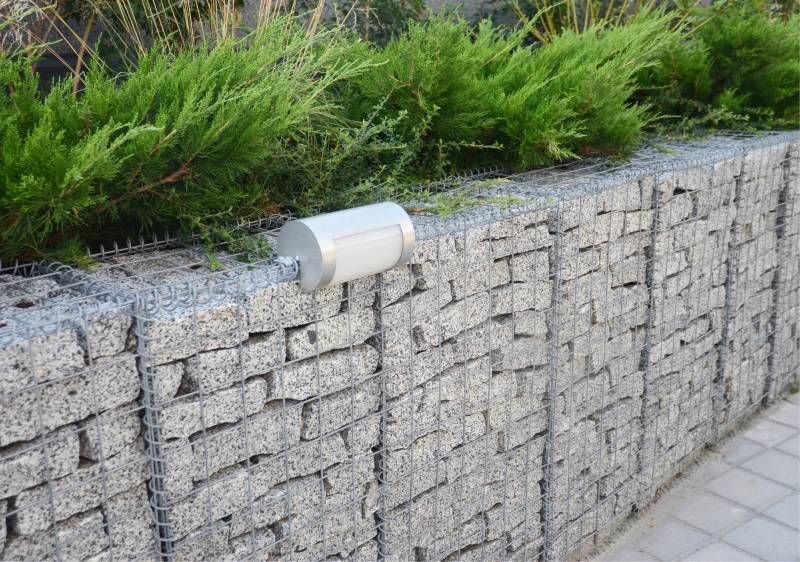 Installation d'un mur en gabion chez un particulier dans le 13