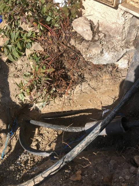 Pose de tuyaux pour assainissement