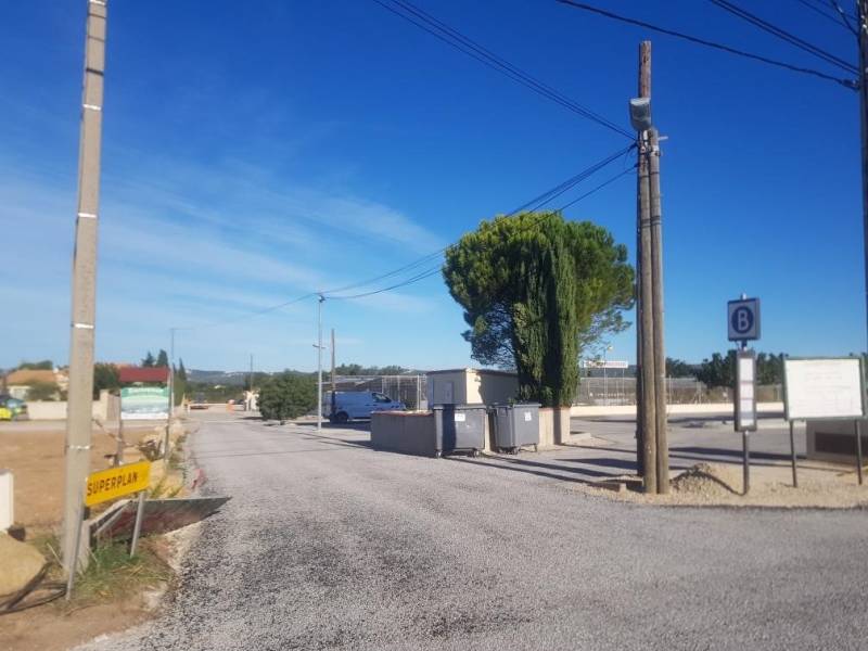 Couche d'accrochage dans le 13